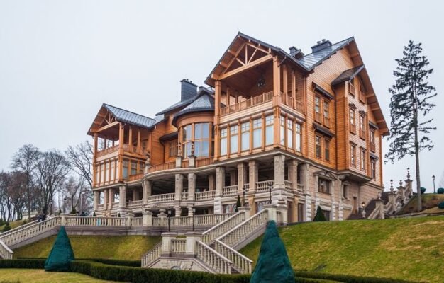 Музей корупції в Україні: екскурсія у таємниці минулого та сучасного