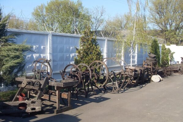 Музей вторсировини: новий погляд на мистецтво із переробних матеріалів