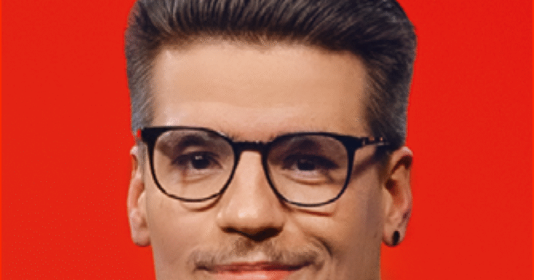 Олександр Хоменко: Життя та Вплив на Сучасну Мурову Культуру України