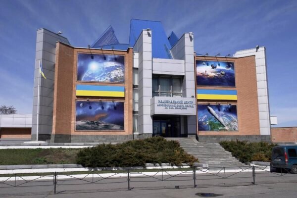 Відвідайте аерокосмічний музей ім. А. М. Макарова в Дніпрі: фото та враження