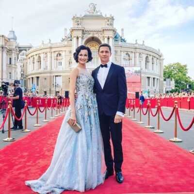 Зірковий шлях Андрія Шестова: Від Театру до Кінематографу – Історія Успіху