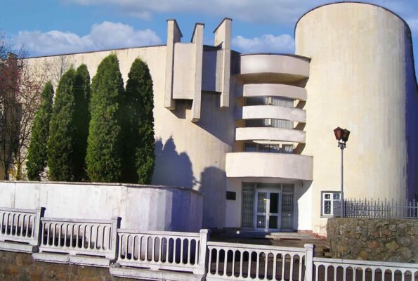 Краєзнавчий музей Біла Церква: історія, експозиції, візити