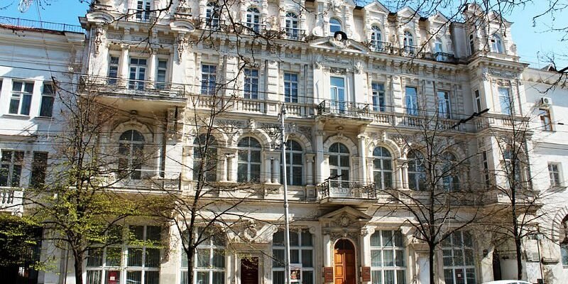Відвідайте Музей Крошицкого в Севастополі: мистецтво та історія