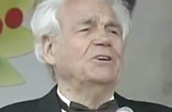 Дмитро Гнатюк: Життєвий шлях та досягнення видатного оперного співака України