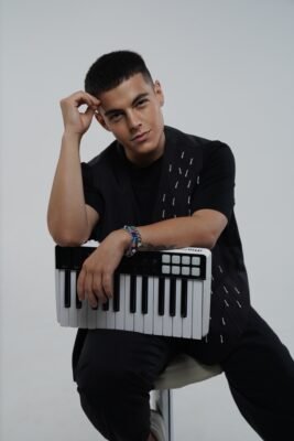 Біографія Дмитра Волканова: важливі події та досягнення його життя