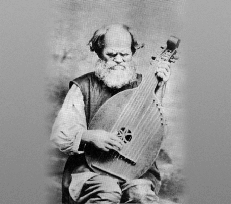 “Думи і їх виконавці: Хто співав історії України крізь віки”