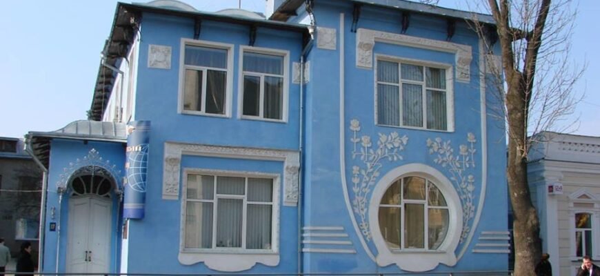 Рівненський музей бурштину: історія, експонати та цікаві факти