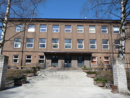 Як розшифровується ПТУ: дізнайтесь значення абревіатури просто