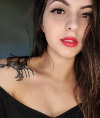 Біографія Х. Д. Карлтона: Життєвий шлях та досягнення письменника