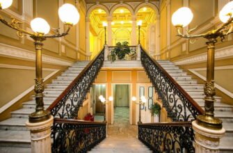 Краєзнавчий музей Одеси: Історія, Експонати та Архітектура