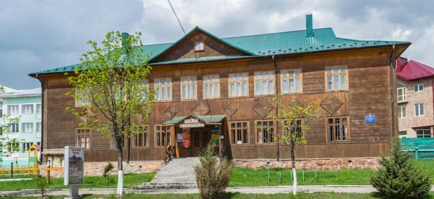 Відкрийте Таємниці Гуцульщини: Музей у Верховині запрошує вас Відкрийте Таємниці Гуцульщини: Музей у Верховині запрошує вас