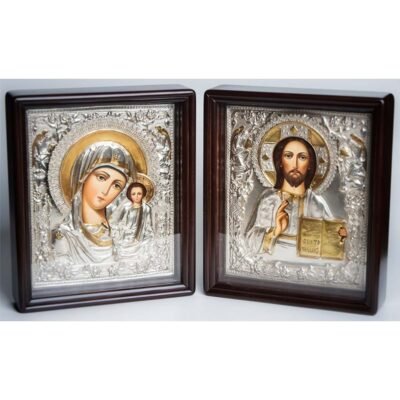 Хто купує ікони на весілля: традиції та звичаї наречених?