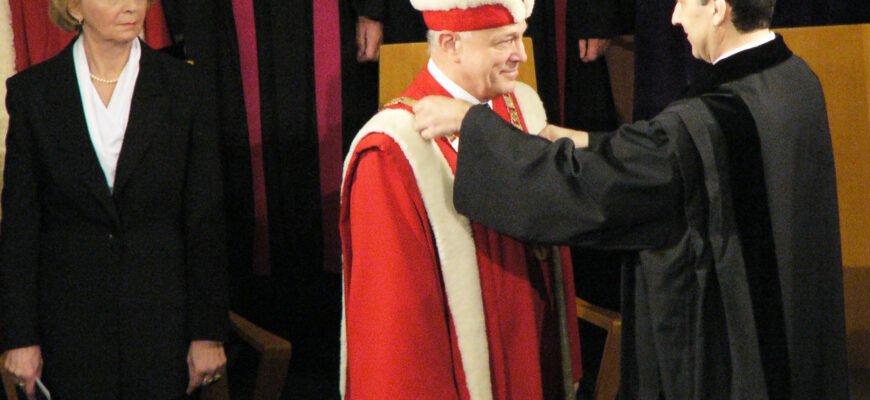 Посада ректора: обов’язки, повноваження та роль в університеті