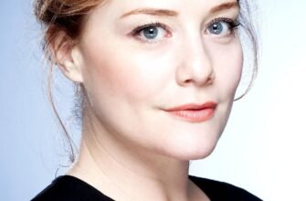 Хто така Шарлотта Лукас у романі Гордість і упередження?