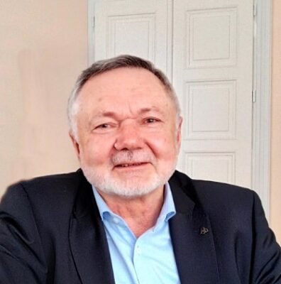 Докладна біографія та кар’єрний шлях Зіновія Ярославовича Козицького