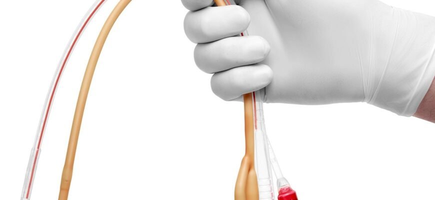 Уретральний катетер: важливість, використання та догляд за пристроєм