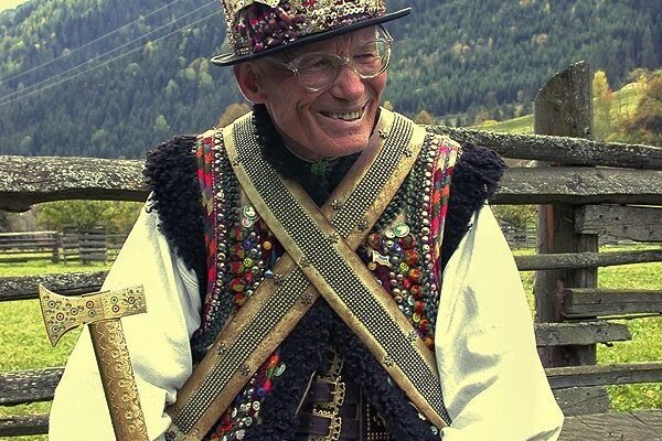 Хто такі мольфари: розкриття таємниць українських чаклунів Карпат Хто такі мольфари: розкриття таємниць українських чаклунів Карпат