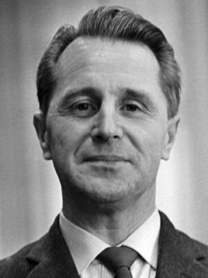 Біографія Джеймса Олдріджа: Життєвий Шлях Відомого Письменника XX Століття