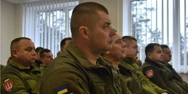 Біографія Віктора Миколайовича Плахтія: Шлях та Важливі Досягнення Біографія Віктора Миколайовича Плахтія: Шлях та Важливі Досягнення
