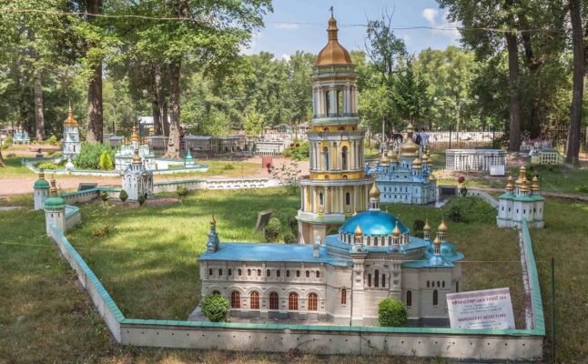 Ціни на відвідування Музею Мініатюр у Києві: деталі та поради