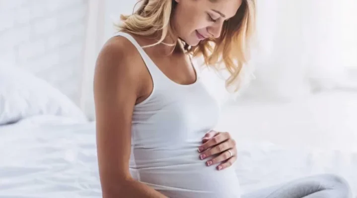 Чи можна відчути рухи на 12 тижні вагітності: правда чи міф?