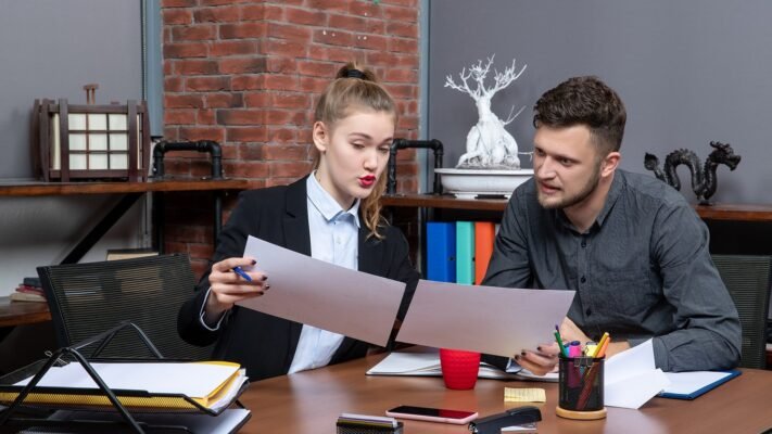 Чи можна продати квартиру без згоди співвласника: поради юристів