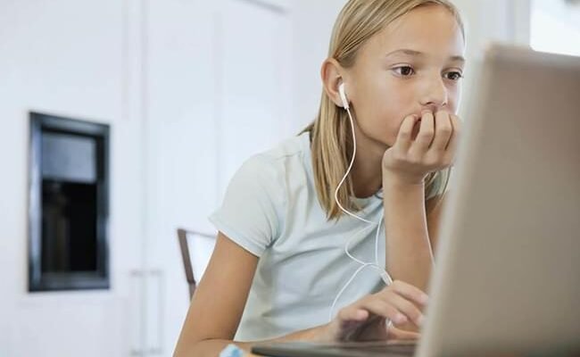 Причини та лікування болю голови у дитини 7 років: поради батькам Причини та лікування болю голови у дитини 7 років: поради батькам