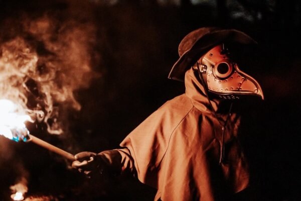 Чим займається коттар під час чуми: основні обов’язки героїв з “Чуми”