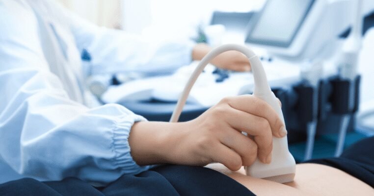 Чи можна пити воду перед УЗД внутрішніх органів: важливі поради