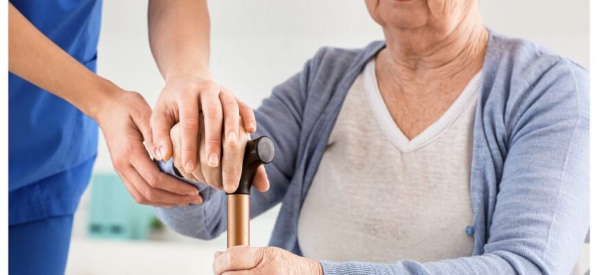 Хвороба Паркінсона: перші симптоми, які варто помітити вчасно