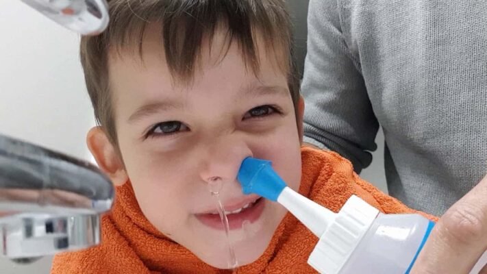Як швидко та безпечно пробити закладений ніс у дитини: поради експертів