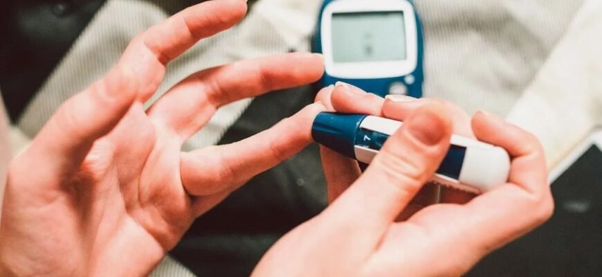 Анорак: Основні характеристики, історія та практичні переваги використання Анорак: Основні характеристики, історія та практичні переваги використання