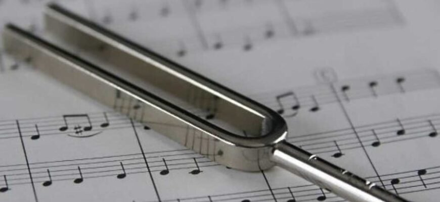 “Монархія: Історія, Роль і Вплив на Сучасний Суспільний Лад”