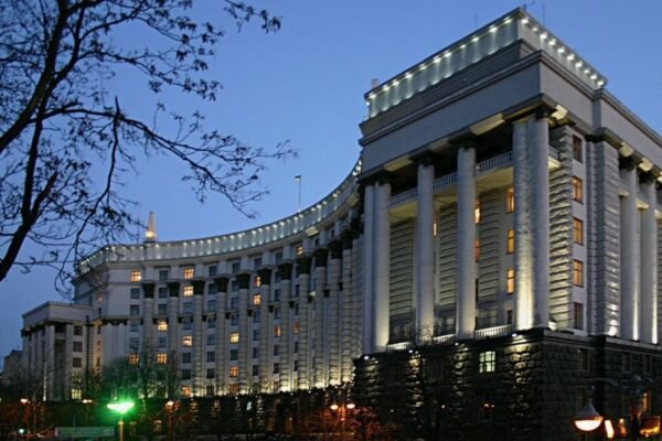 Бартер: Ефективність обміну товарами та послугами в сучасній економіці Бартер: Ефективність обміну товарами та послугами в сучасній економіці