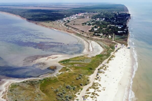 Безпечне Використання Реквізитів Картки: Поради та Рекомендації