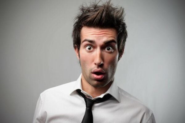 Екзорцизм: Розвінчування Міфів та Реальні Історії Вигнання Злих Духів