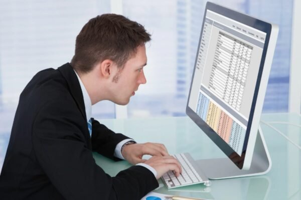 Непряма мова: Повний гід з прикладами та правилами вживання Непряма мова: Повний гід з прикладами та правилами вживання