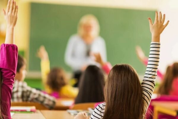 Все, що потрібно знати про ваксинг: переваги, типи та догляд шкіри Все, що потрібно знати про ваксинг: переваги, типи та догляд шкіри