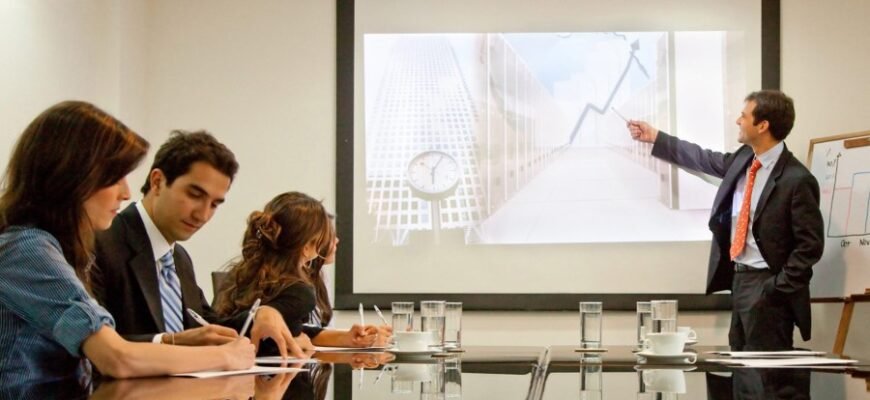 H1: Що таке пепероні: історія, склад, та особливості цього популярного інгредієнта