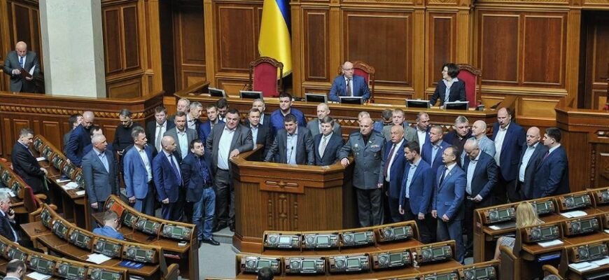 Еволюція: Від перших клітин до сучасного біорізноманіття Землі