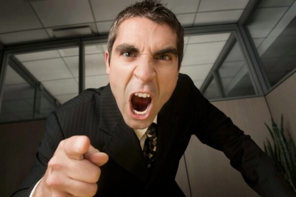 Глибокий аналіз дебету: Розкриваємо секрети фінансового успіху