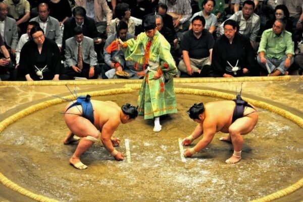 Ефективний пілінг: Як обрати найкращий засіб для гладкої шкіри