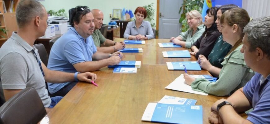 Футуризм: Вплив та значення мистецького руху в сучасному світі Футуризм: Вплив та значення мистецького руху в сучасному світі