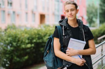 14-річний хлопець: Поради та рекомендації для підлітків та батьків