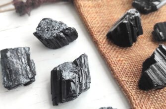 Чорний турмалін: магічні властивості та захисна сила каменю