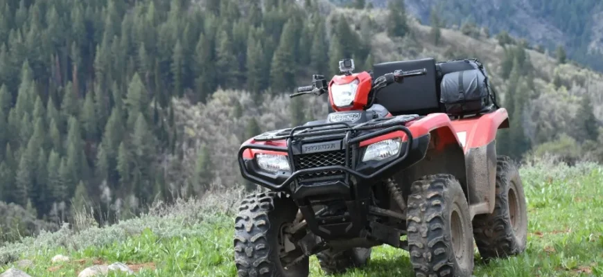 Чи потрібні водійські права для керування квадроциклом в Україні?