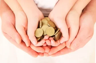 Чи потрібно сплачувати аліменти після позбавлення батьківських прав?