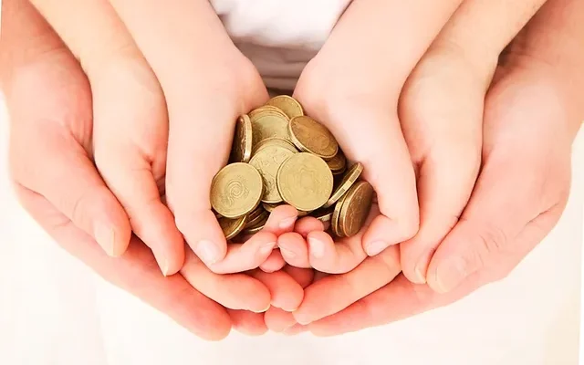 Чи потрібно сплачувати аліменти після позбавлення батьківських прав?