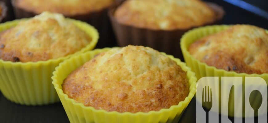 Чи потрібно змащувати силіконові форми для кексів: поради та нюанси