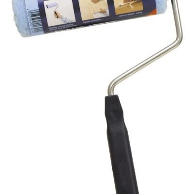 Чи варто наносити клей на шпалери: поради та рекомендації експертів